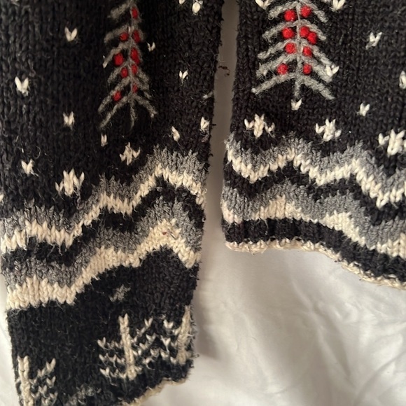 Talbots Hand Knit Sweater, Christmas, SZ M, PTP 19”, L 23”, Beautiful Sweater - Picture 2 of 13